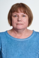 <p><strong>Начальник управления</strong><br>
Помещикова Светлана Анатольевна, тел.: 8 (484)  39 64950</p>