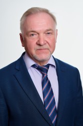 <p><strong>Начальник отдела</strong><br />
Ребров Сергей Александрович, тел.: 8 (484) 39 58400</p>