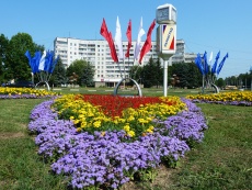 Часы на Треугольной площади / Clock in Triangle Square