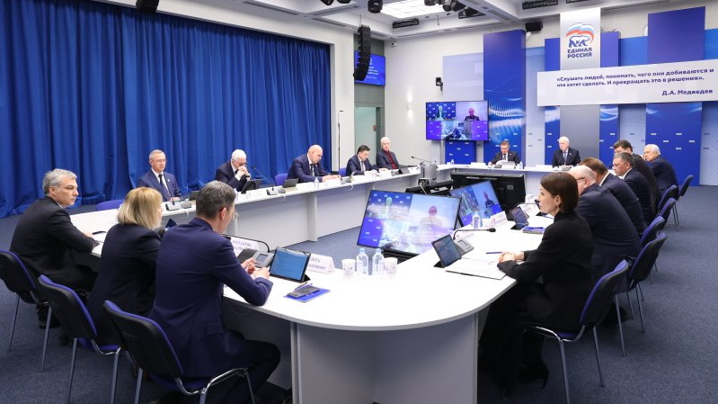 Владислав Шапша выступил на заседании бюро Высшего совета «Единой России»