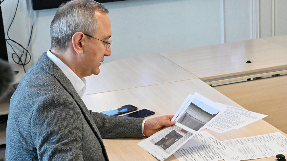 Владислав Шапша провел прием граждан по личным вопросам, который продлился более шести часов