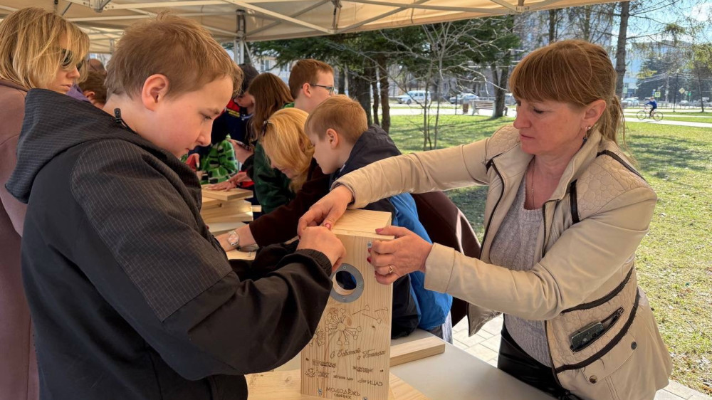 Жители Обнинска смастерили 200 скворечников