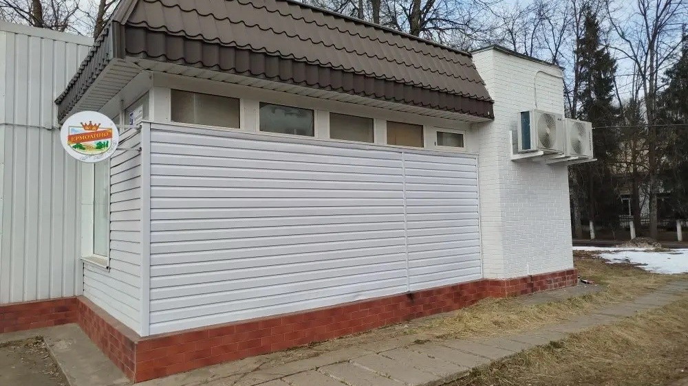 Предприятия потребительского рынка приводят в порядок входные группы и прилегающие территории